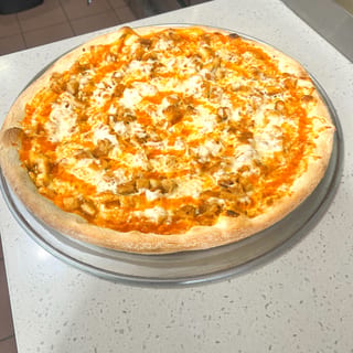 Honey Buffalo Chicken Pizza